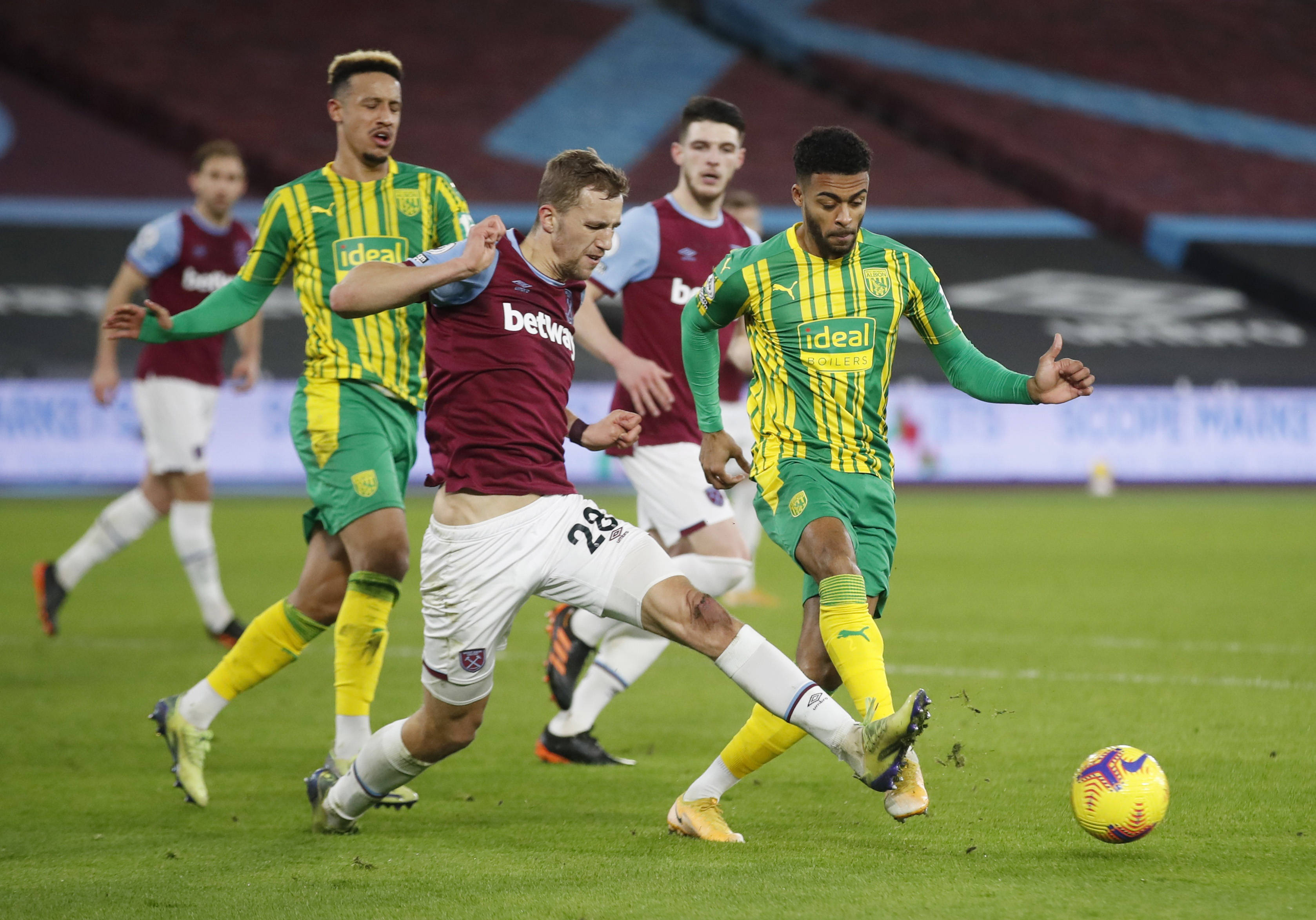 他不仅代表 他不仅代表