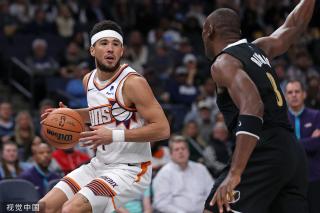 他不仅肩负 他不仅肩负