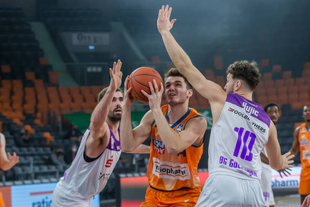 期见证者 期见证者